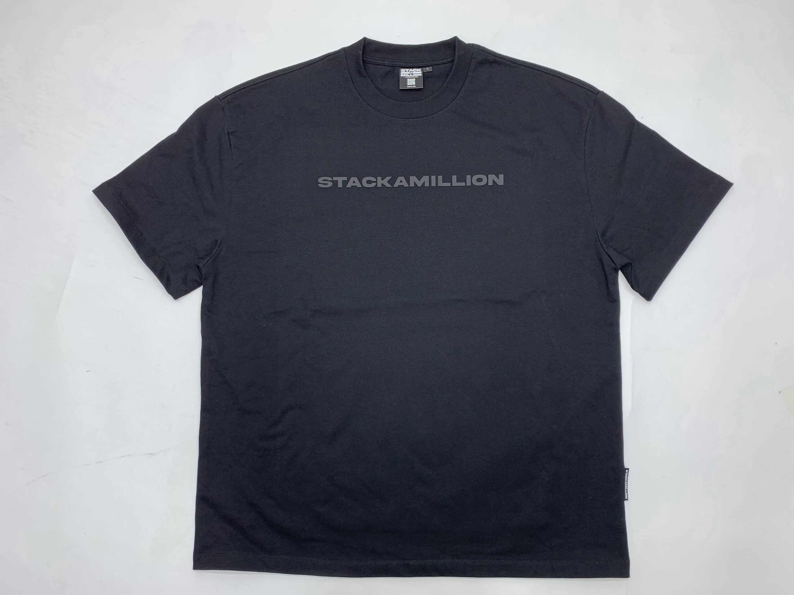 Logo Basic TEE - V3 - Black x Black